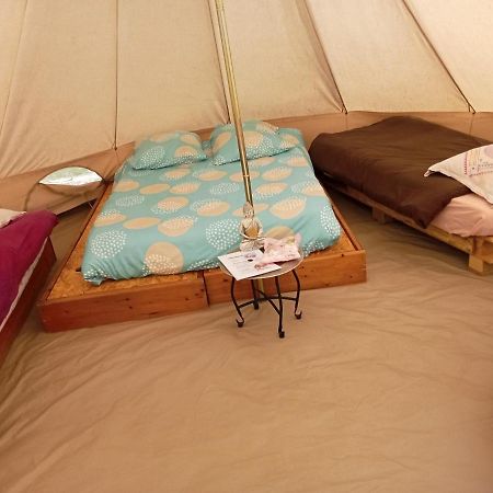 Tente Insolite 1 A 5 Personnes Plouray Exterior photo